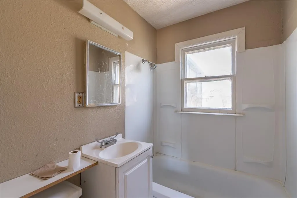 Photo 14 — 3305 SE 21st Street, Oklahoma City, OK 73115