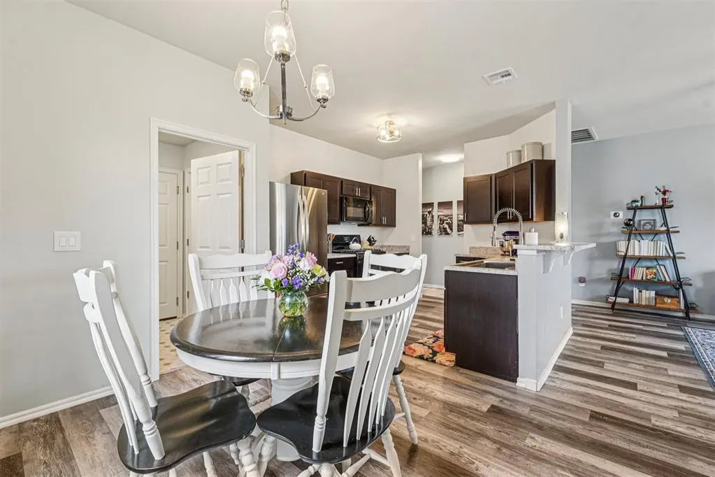 Photo 10 — 1905 Mason Lane, Oklahoma City, OK 73127