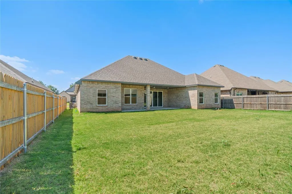 Photo 31 — 12017 SW 51st Street, Mustang, OK 73064