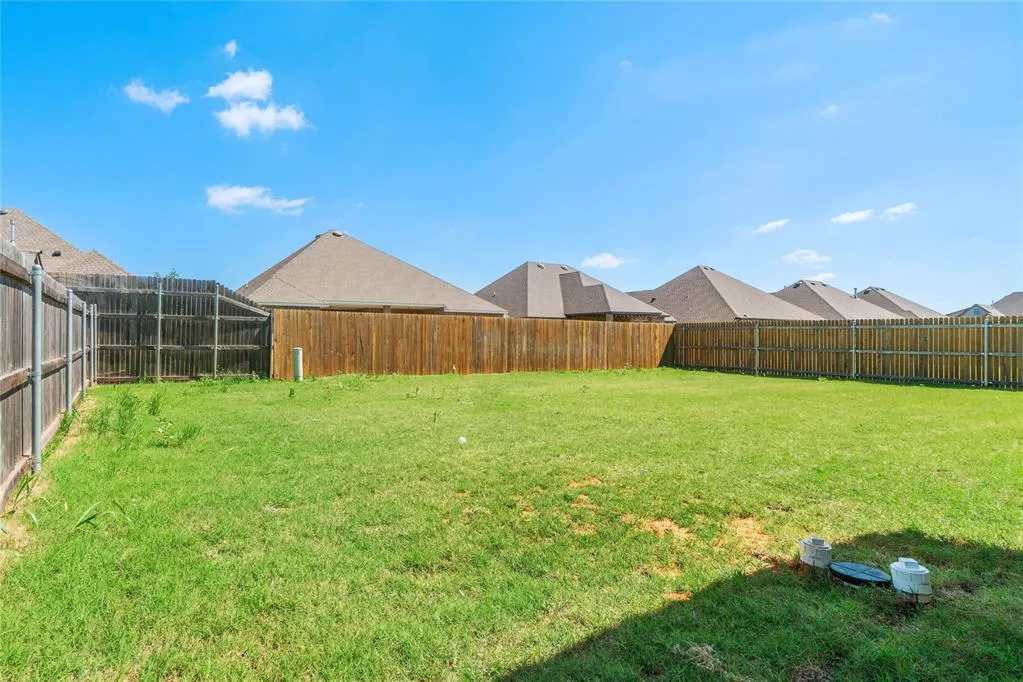 Photo 33 — 12017 SW 51st Street, Mustang, OK 73064
