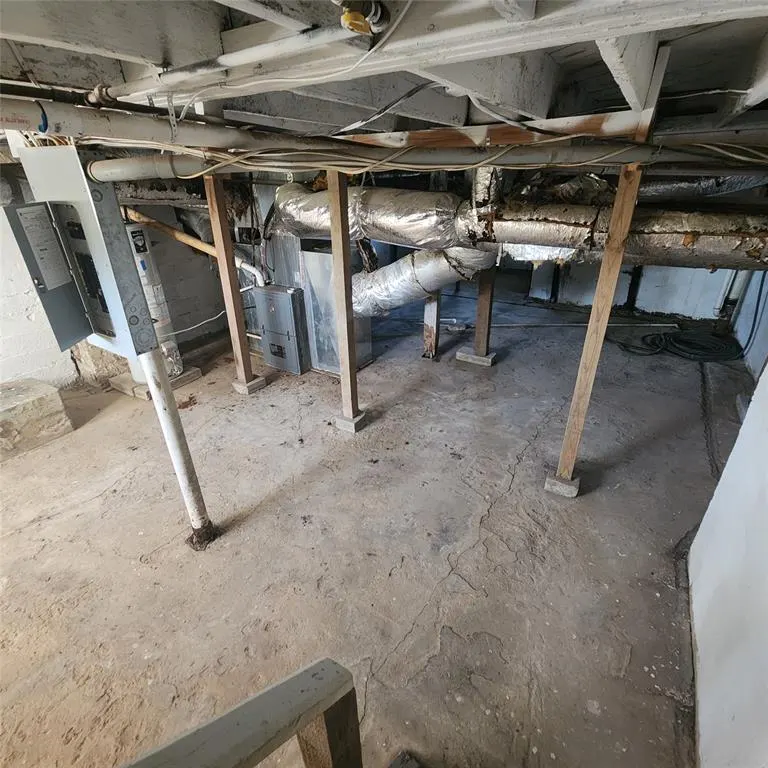 Photo 35 — 1224 N Barta Avenue, Prague, OK 74864