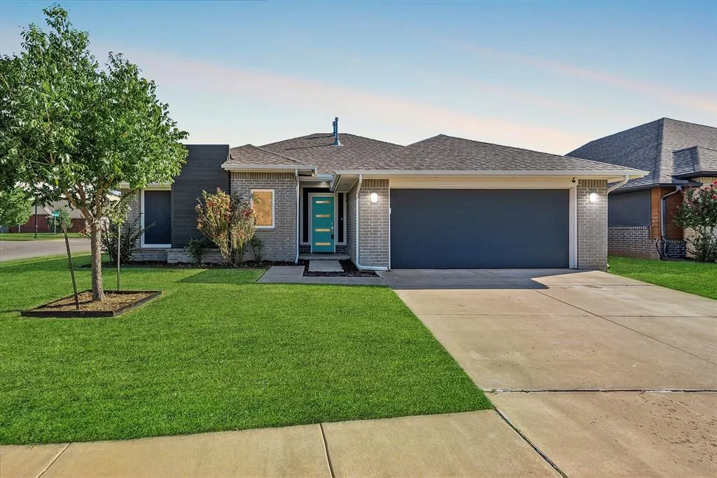 Front exterior — 7112 NW 146th Street, Oklahoma City, OK 73142
