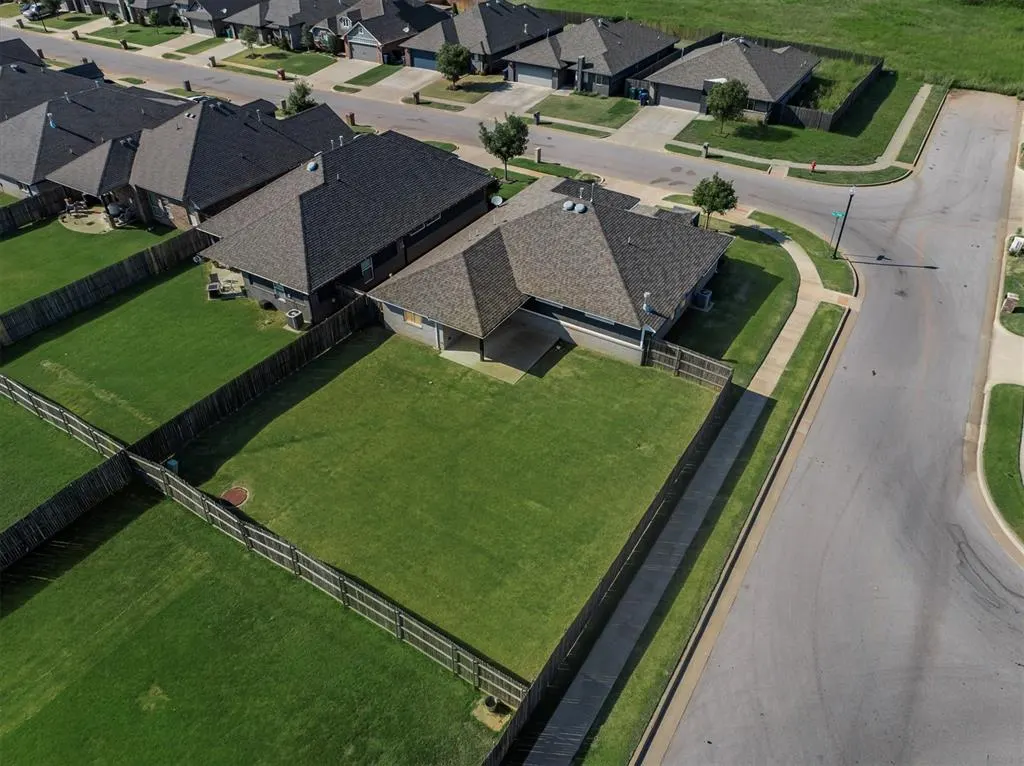 Photo 44 — 7112 NW 146th Street, Oklahoma City, OK 73142