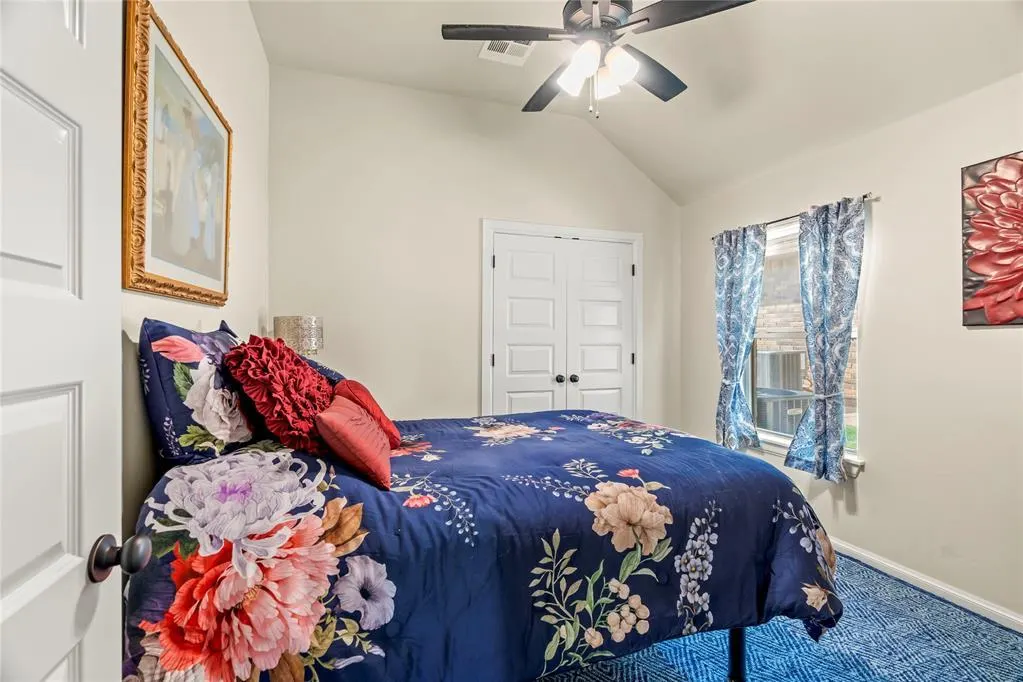 Photo 12 — 2253 N Payton Court, Mustang, OK 73064