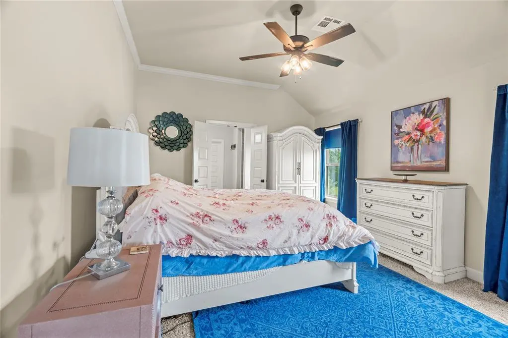 Photo 14 — 2253 N Payton Court, Mustang, OK 73064