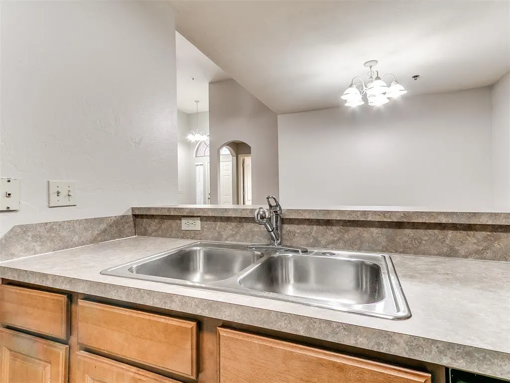 Photo 22 — 2634 Featherstone Road B, Oklahoma City, OK 73120