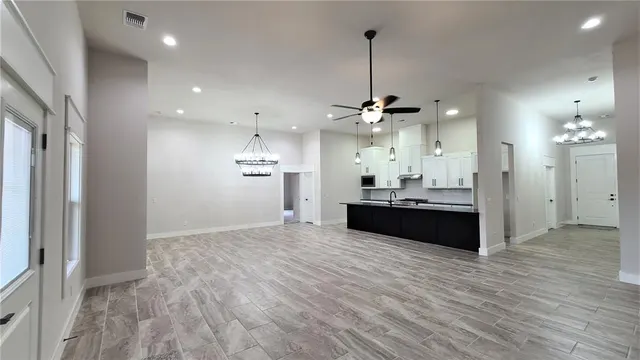 Photo 7 — 9308 SW 35th Street, Oklahoma City, OK 73179