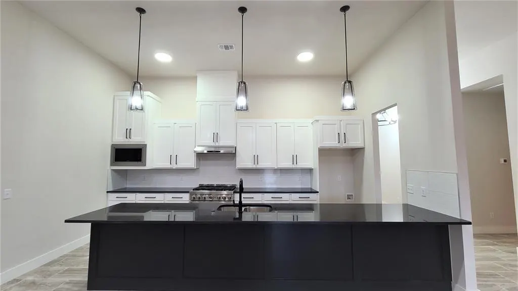 Photo 9 — 9308 SW 35th Street, Oklahoma City, OK 73179