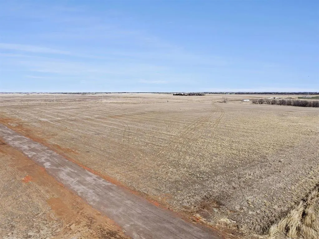 Front exterior — 8401 Orchid Way, Cashion, OK 73016