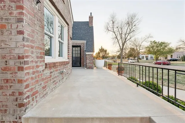 Photo 5 — 918 NE 17th Street, Oklahoma City, OK 73105