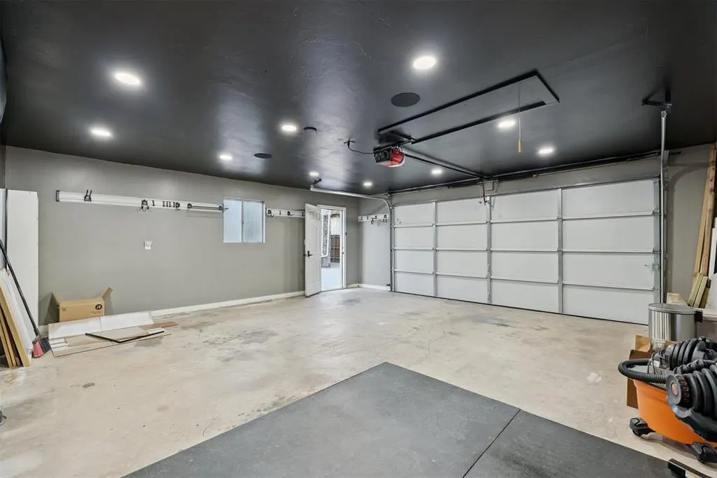 Photo 45 — 918 NE 17th Street, Oklahoma City, OK 73105