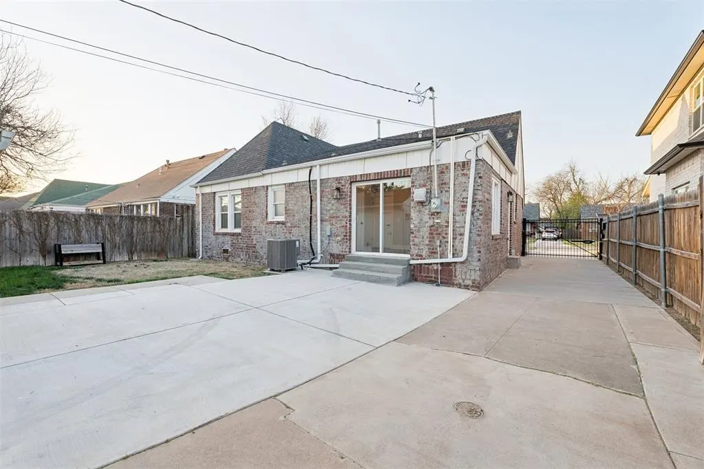 Photo 48 — 918 NE 17th Street, Oklahoma City, OK 73105