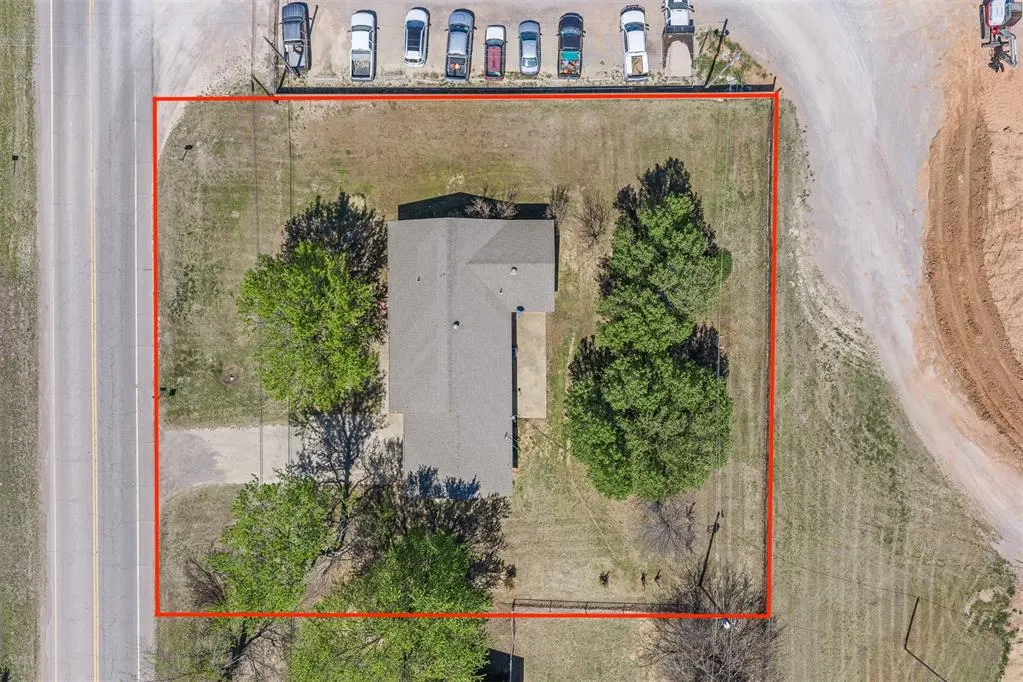 Photo 30 — 604 N Main Street, Elmore City, OK 73433