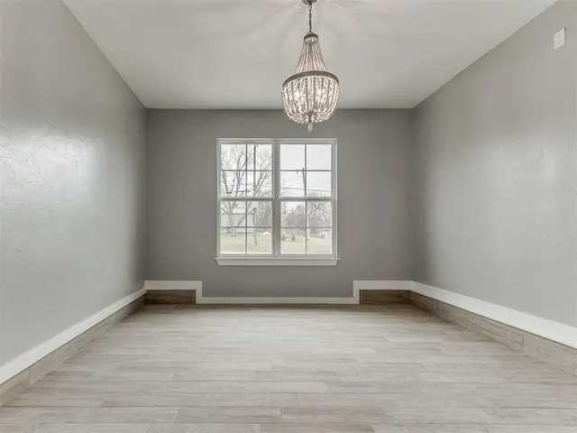 Photo 5 — 417 E Beech Street, Tecumseh, OK 74873