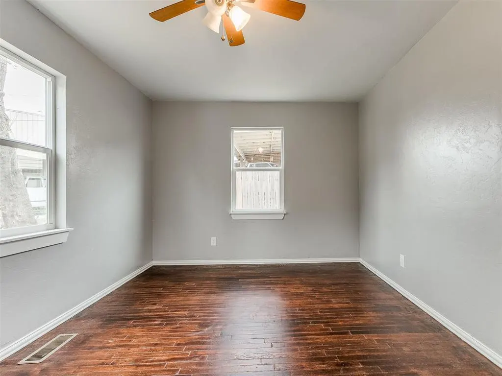 Photo 19 — 417 E Beech Street, Tecumseh, OK 74873