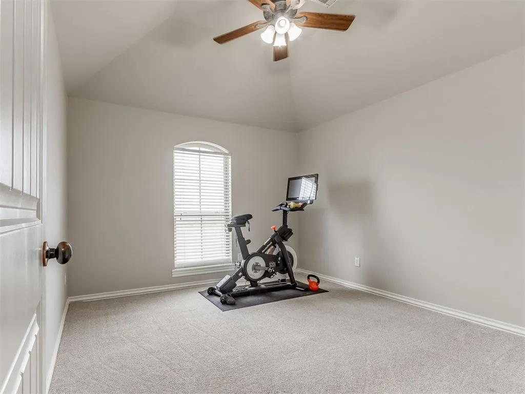 Photo 12 — 13692 S County Line Road, Cashion, OK 73016