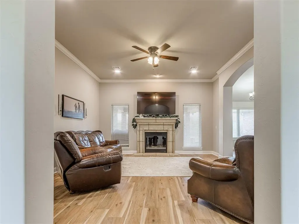 Photo 20 — 13692 S County Line Road, Cashion, OK 73016