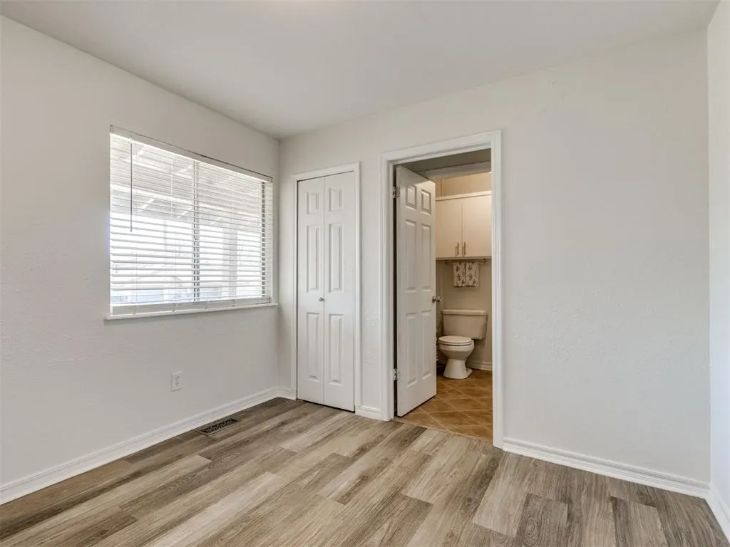 Photo 18 — 5841 Hefner Village Court, Oklahoma City, OK 73162