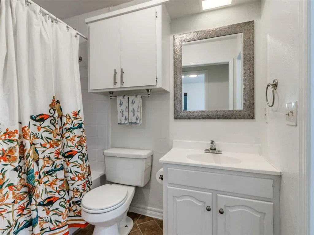 Photo 20 — 5841 Hefner Village Court, Oklahoma City, OK 73162