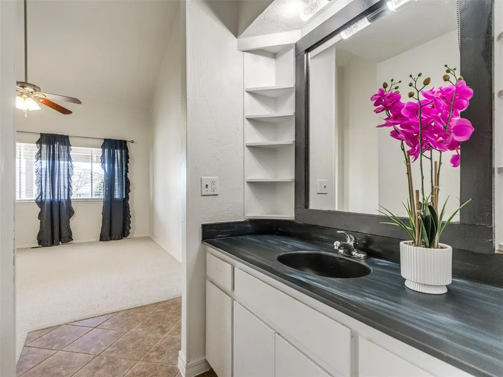 Photo 33 — 5841 Hefner Village Court, Oklahoma City, OK 73162