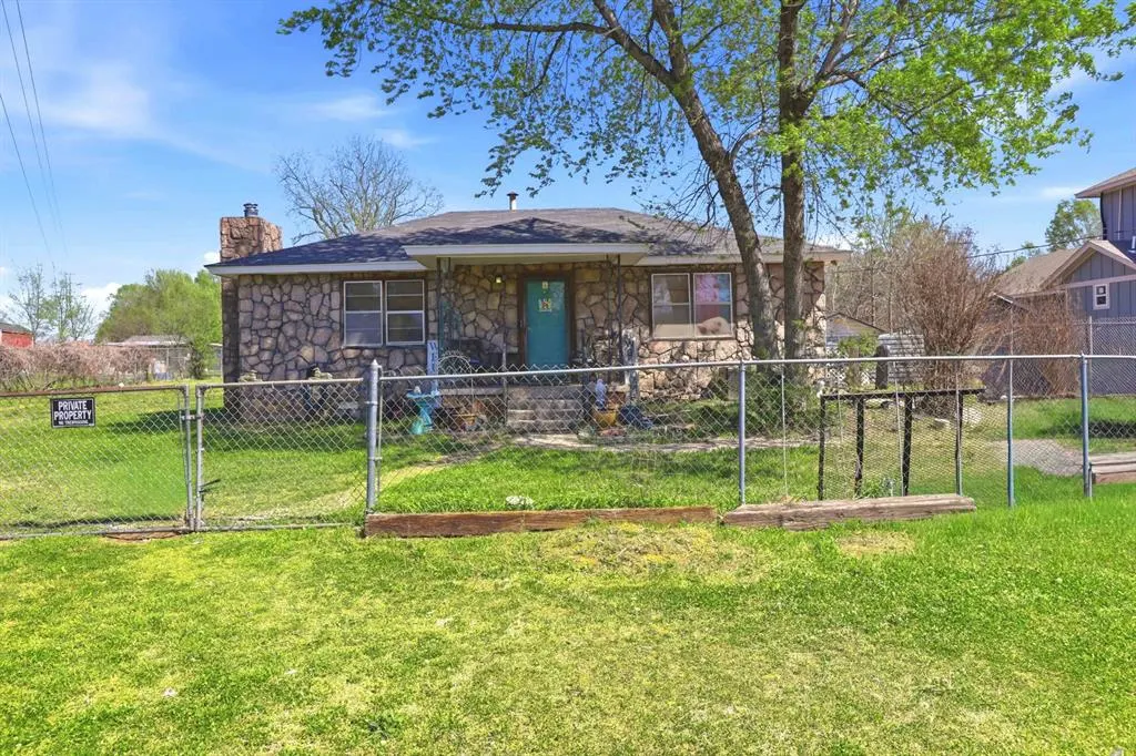 Photo 2 — 2100 N Midwest Boulevard, Oklahoma City, OK 73141