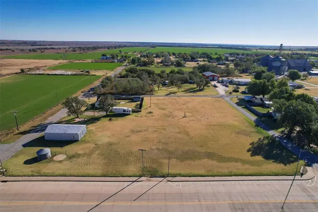 Photo 3 — N Broadway Street, Taloga, OK 73667