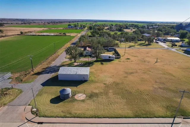 Photo 6 — N Broadway Street, Taloga, OK 73667