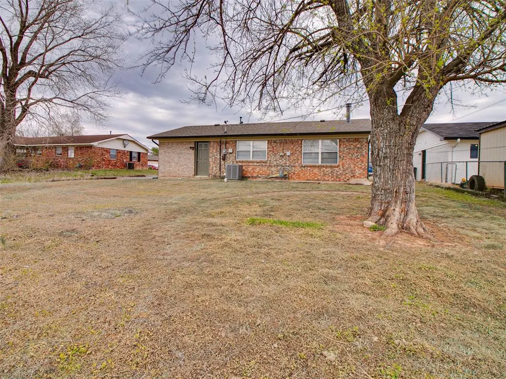 Photo 30 — 232 S 5th Avenue, Stroud, OK 74079