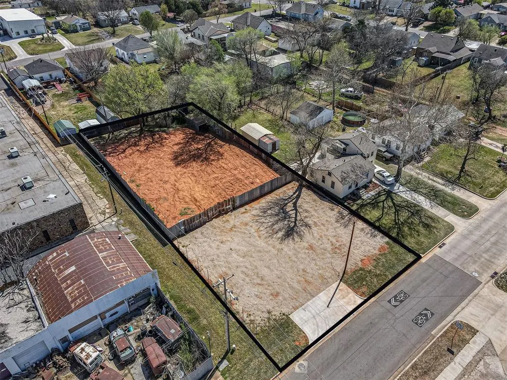 Front exterior — 3924 N Youngs Boulevard, Oklahoma City, OK 73112