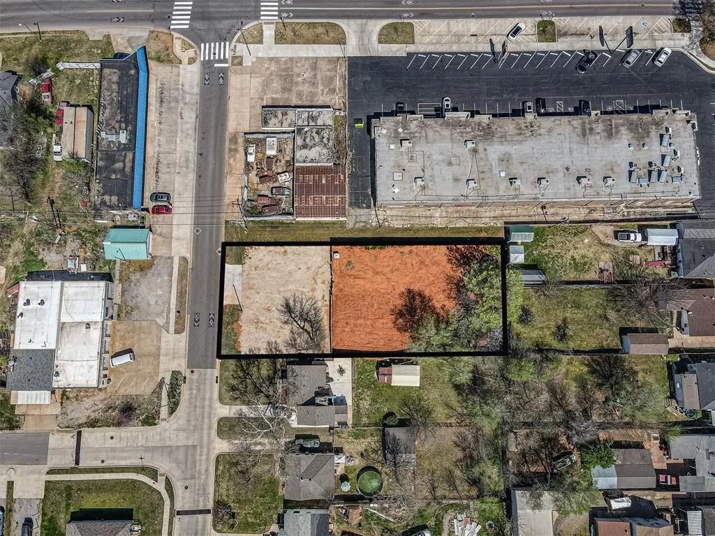 Photo 9 — 3924 N Youngs Boulevard, Oklahoma City, OK 73112