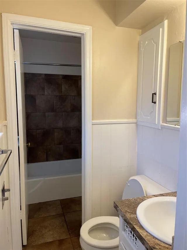 Photo 8 — 1004 Hampton Drive, Del City, OK 73115