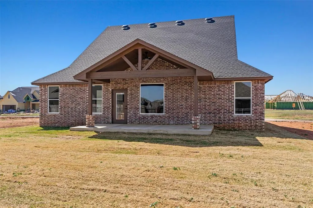Photo 37 — 2924 River Birch Lane, Yukon, OK 73099