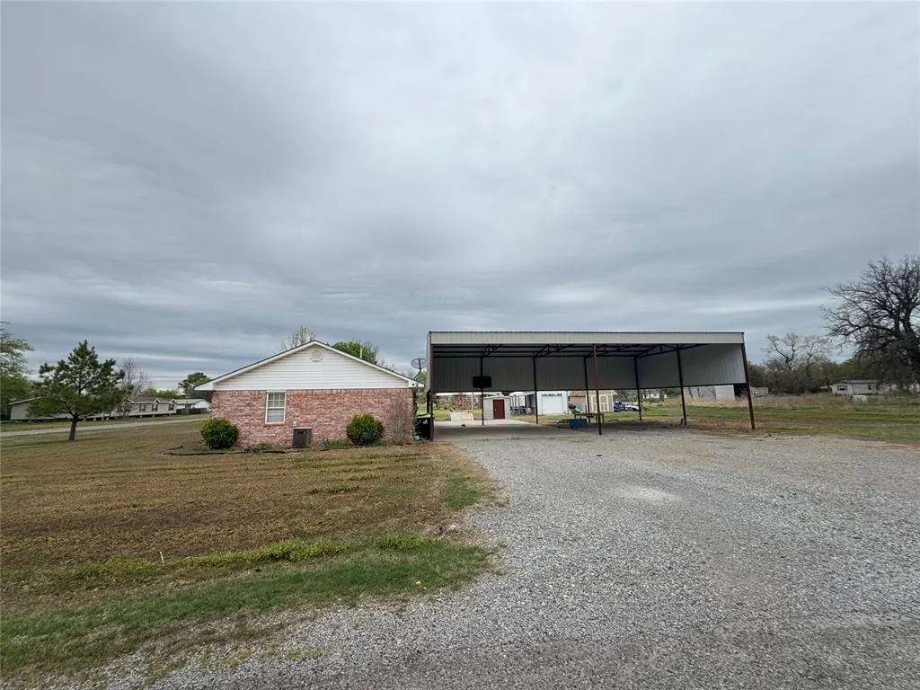 Photo 3 — 280 S 2nd Street, Byars, OK 74831