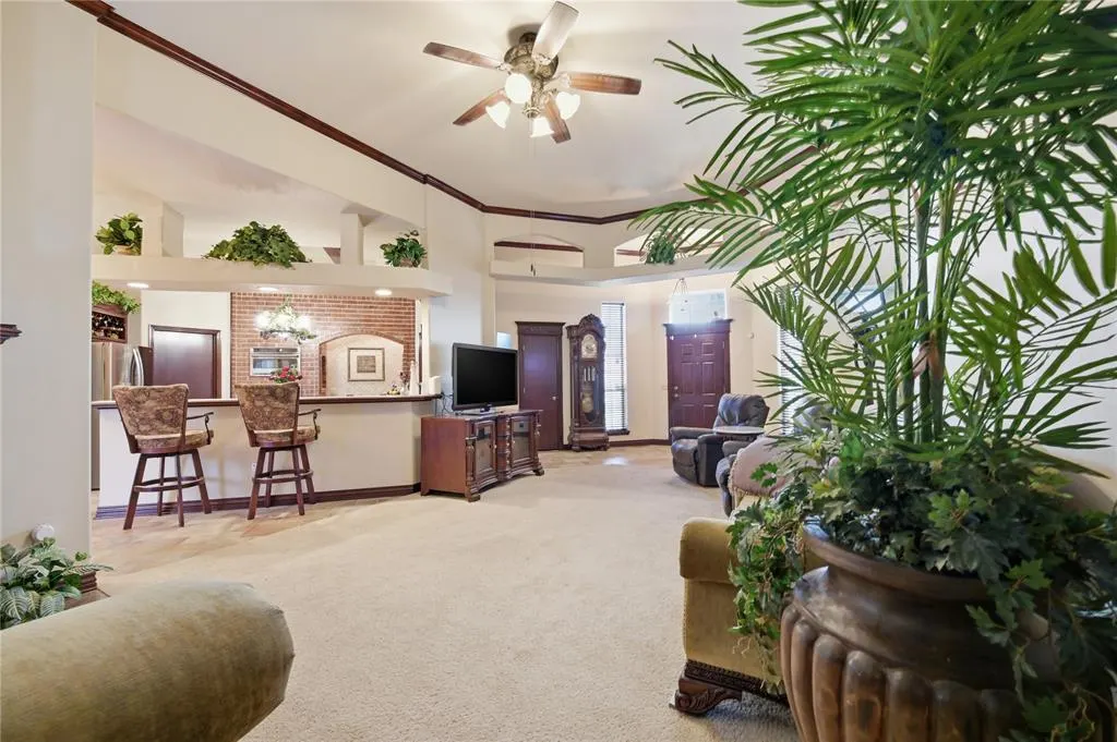 Photo 13 — 9124 SW 28th Street, Oklahoma City, OK 73128