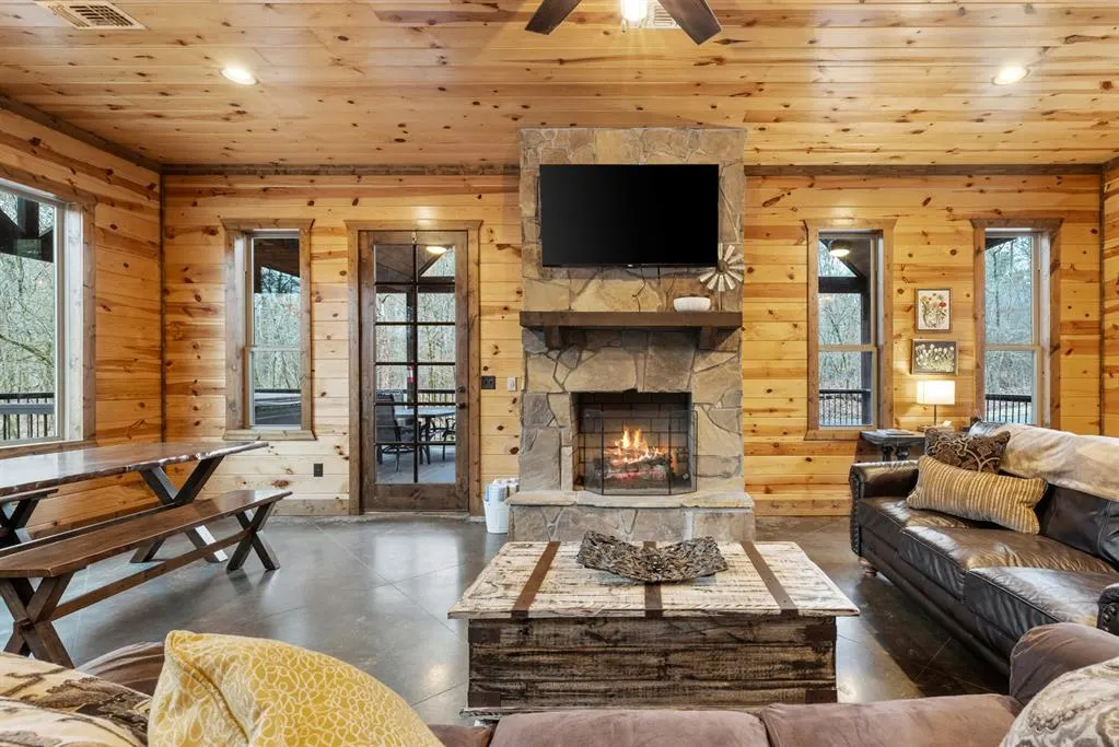 Photo 4 — 52 Big Oak Trail, Broken Bow, OK 74728