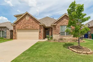 Sold home at 19024 Pinehurst Trail Drive