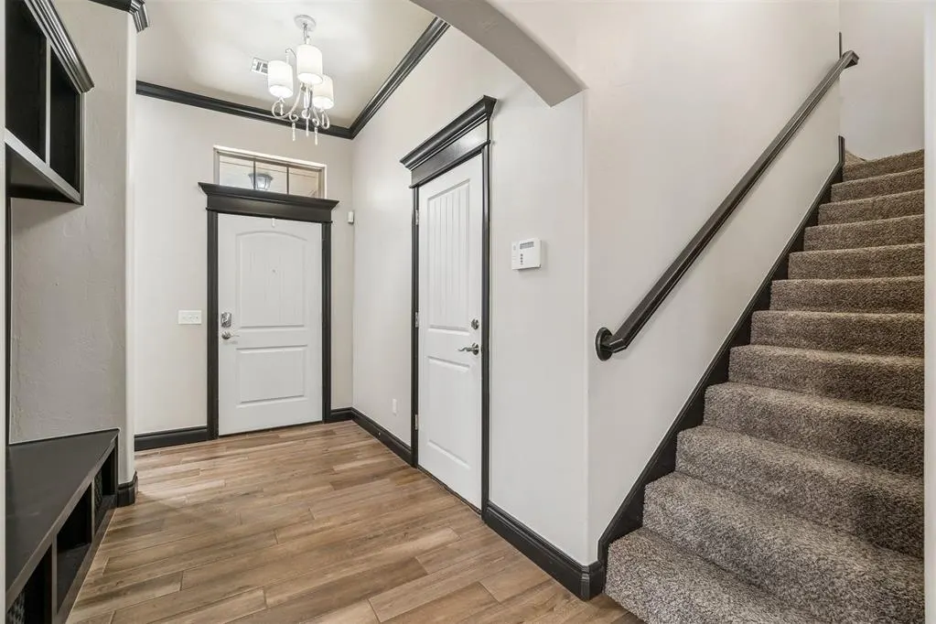 Photo 3 — 19024 Pinehurst Trail Drive, Edmond, OK 73012