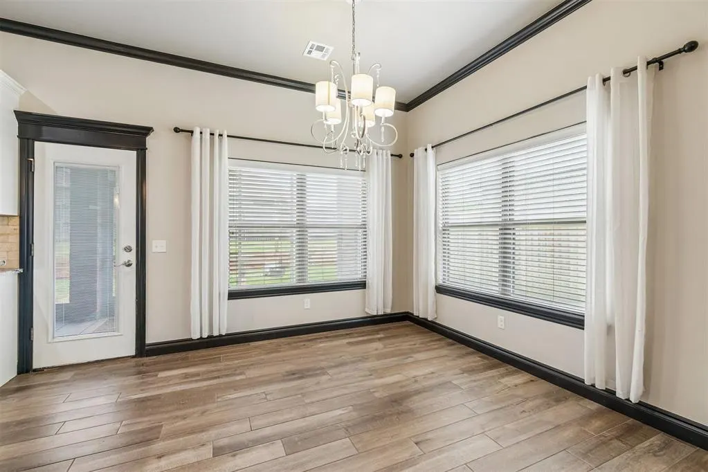 Photo 10 — 19024 Pinehurst Trail Drive, Edmond, OK 73012