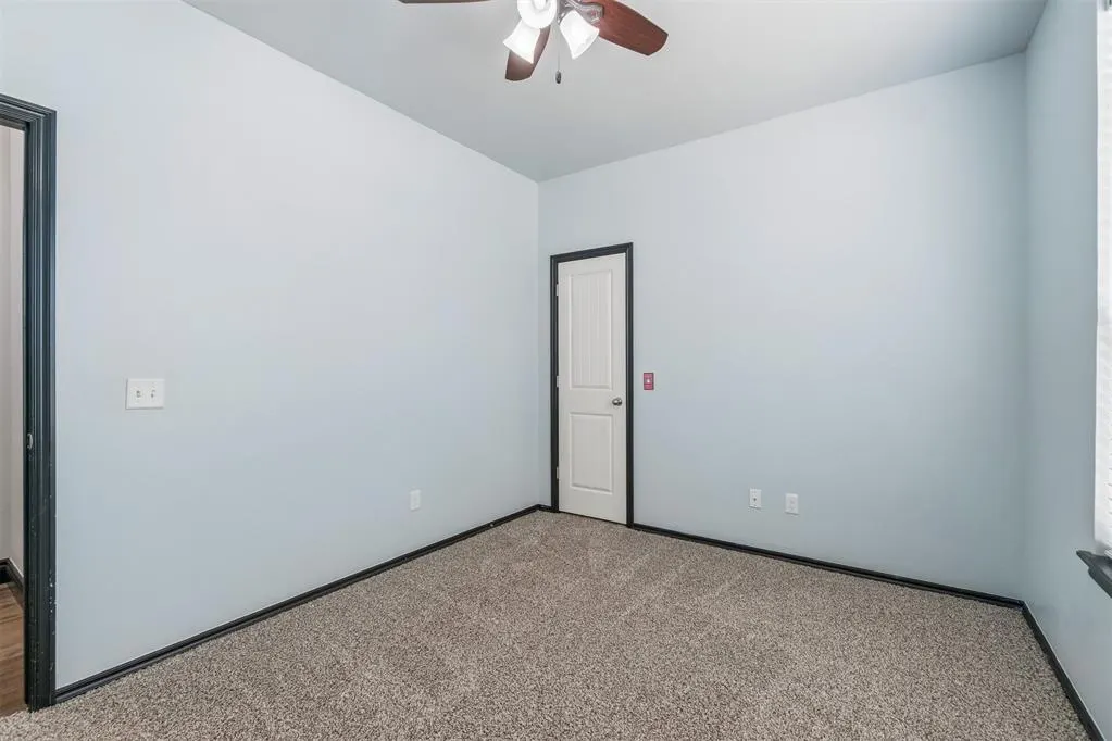 Photo 21 — 19024 Pinehurst Trail Drive, Edmond, OK 73012