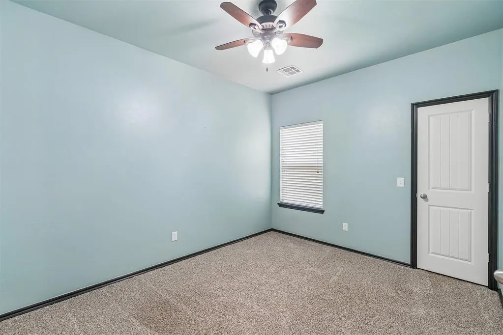 Photo 23 — 19024 Pinehurst Trail Drive, Edmond, OK 73012