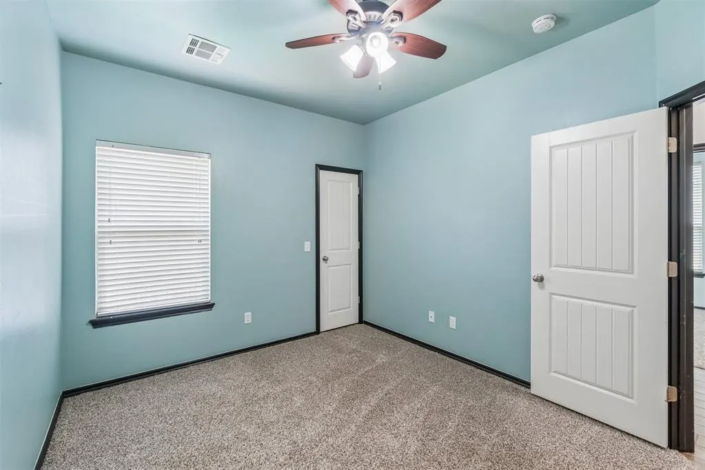 Photo 24 — 19024 Pinehurst Trail Drive, Edmond, OK 73012