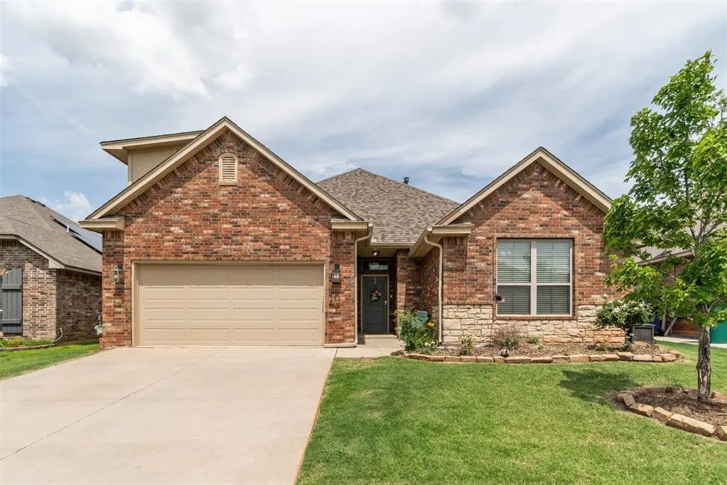 Photo 35 — 19024 Pinehurst Trail Drive, Edmond, OK 73012
