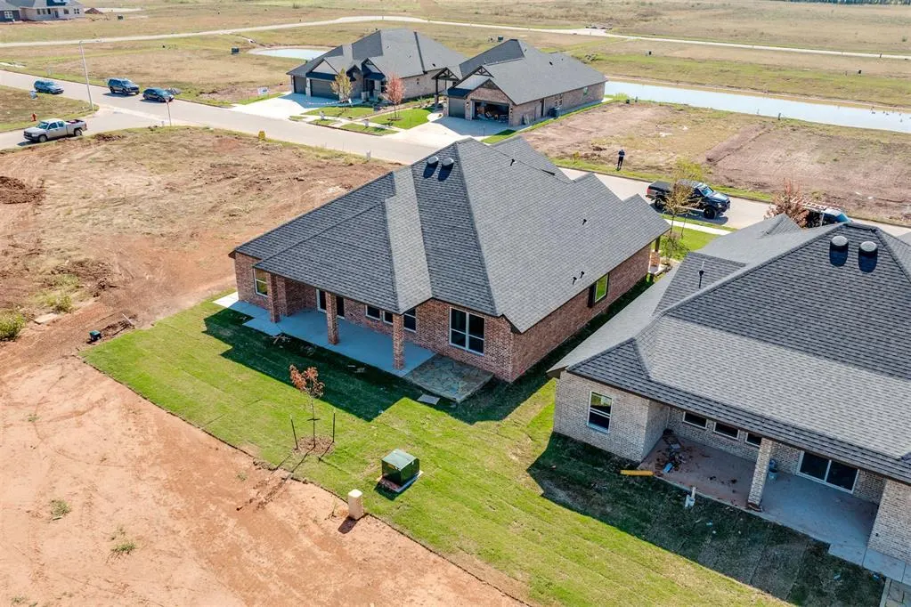 Photo 42 — 2225 SW 160th Street, Oklahoma City, OK 73170