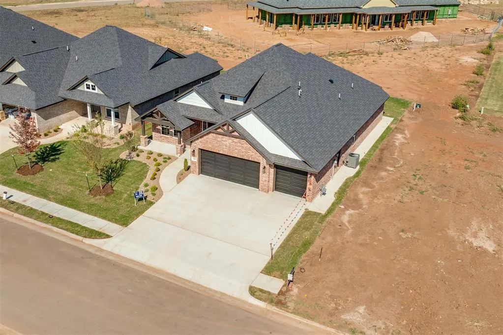 Photo 43 — 2225 SW 160th Street, Oklahoma City, OK 73170