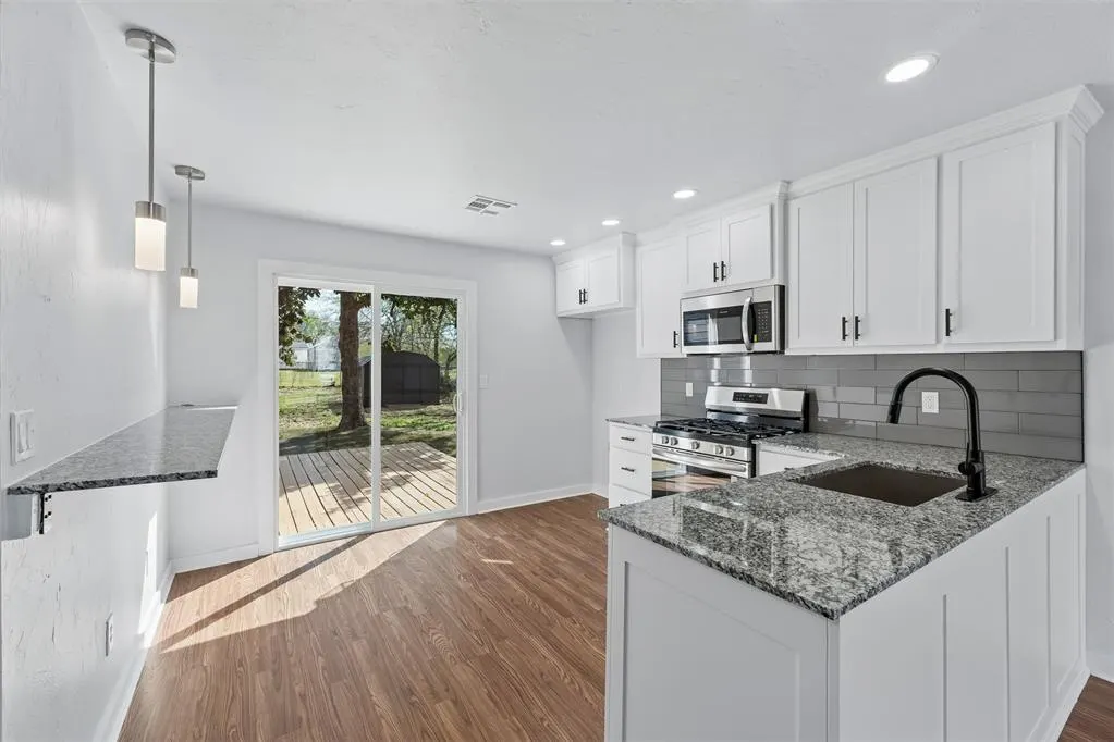 Photo 12 — 2140 NW 34th Street, Oklahoma City, OK 73112