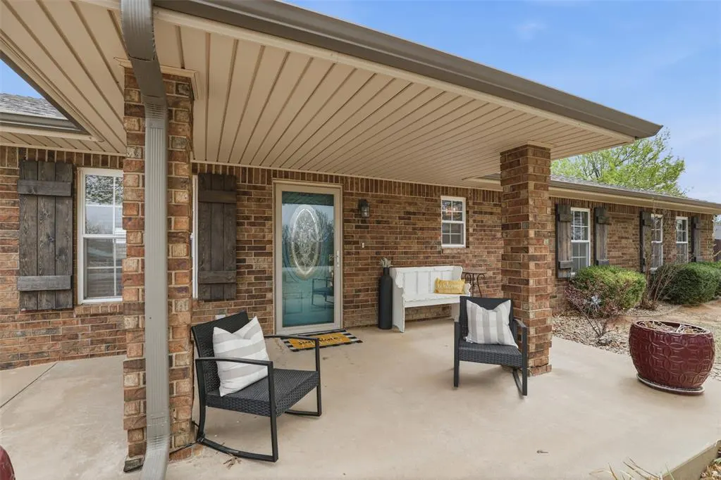 Photo 9 — 19141 Cottonwood Acres, Kingfisher, OK 73750