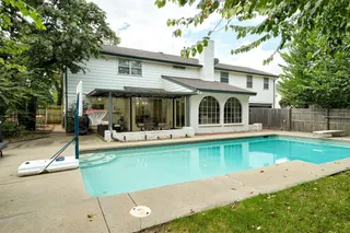 Sold home at 709 Timber Ridge Drive