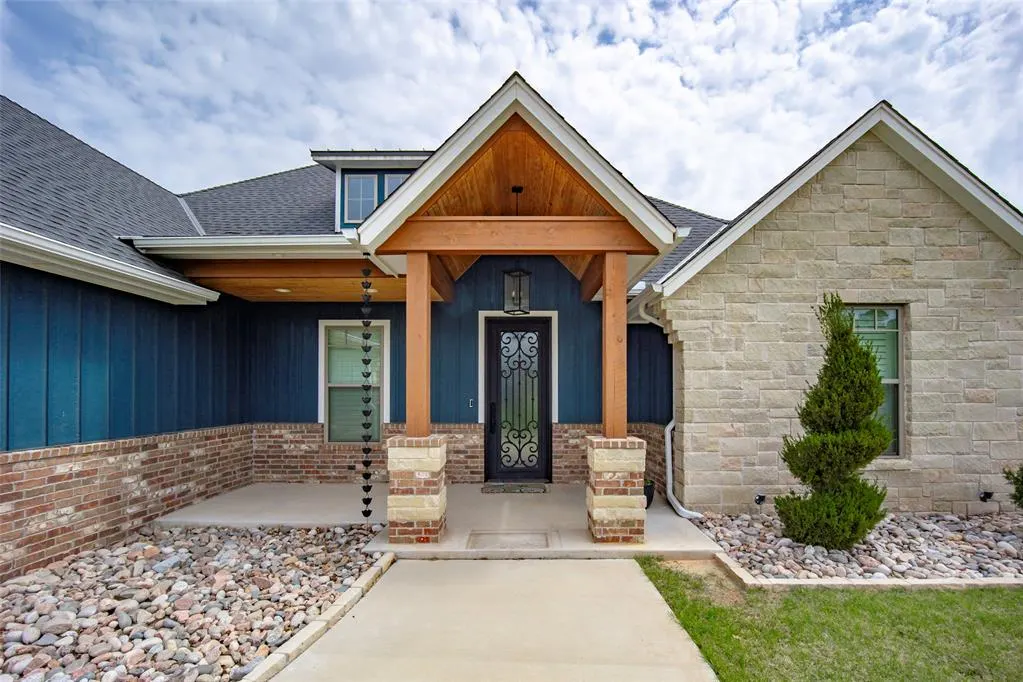 Photo 8 — 1660 Baylee Lane, Choctaw, OK 73020