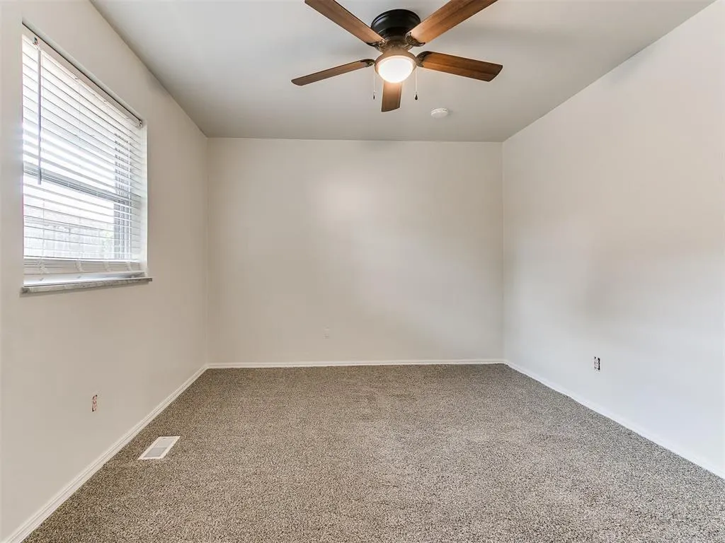 Photo 14 — 2317 NW 119 Street, Oklahoma City, OK 73120