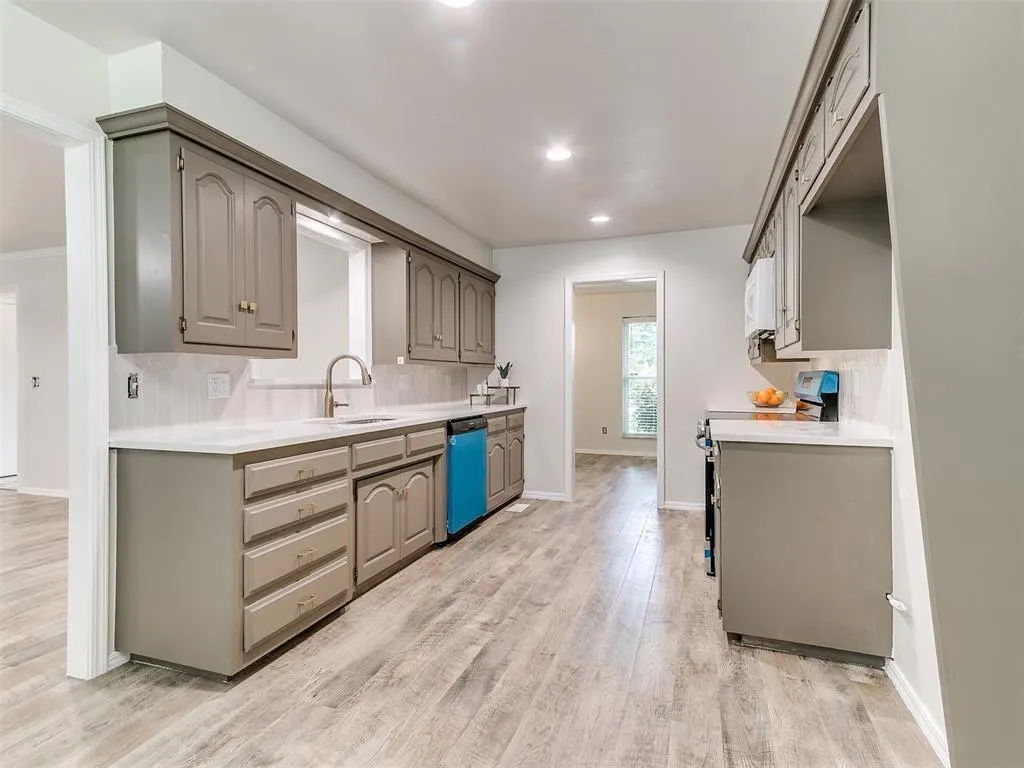 Photo 48 — 2317 NW 119 Street, Oklahoma City, OK 73120